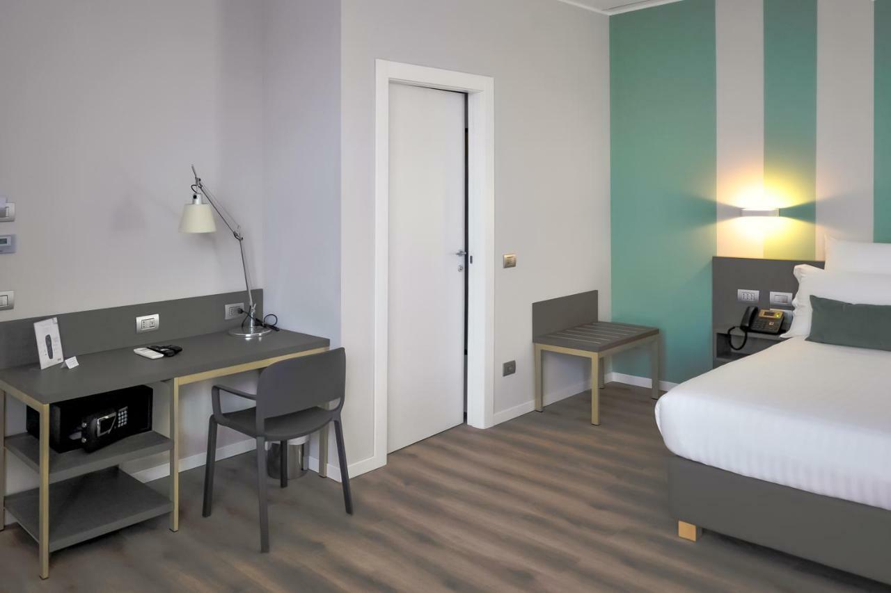 Sleep Tide Suites Mailand Exterior foto
